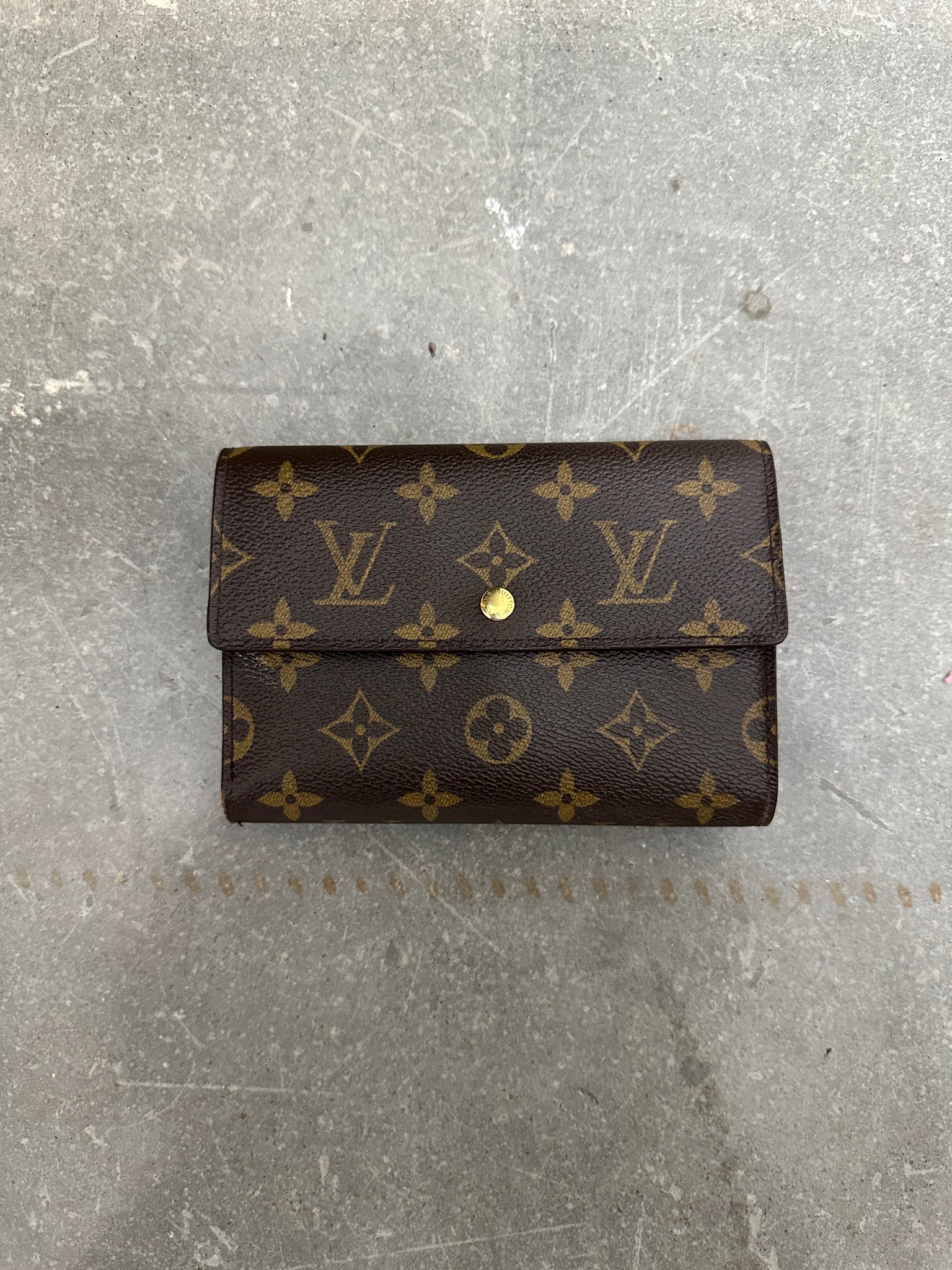 Louis Vuitton Monogram Porte Tresor Etui Papiers Trifold Wallet