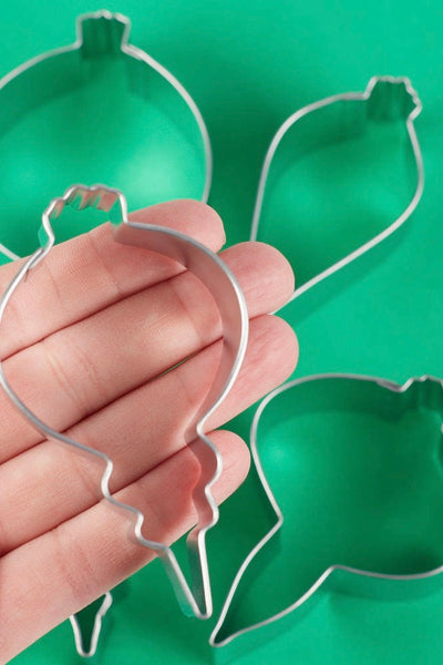 Heirloom Embroidered Dish Towel Bundle