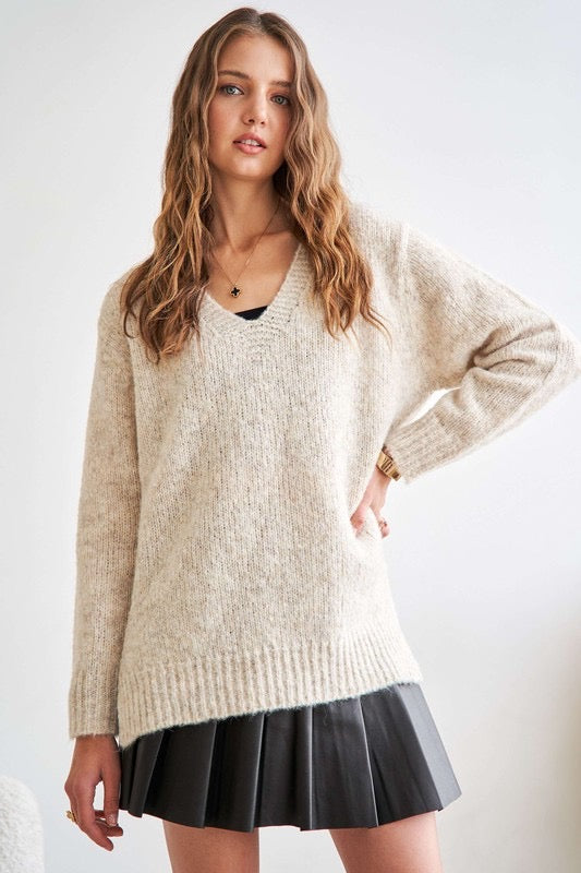 Mia Knit VNeck tunic