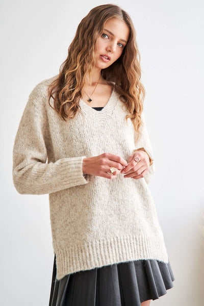 Mia Knit VNeck tunic