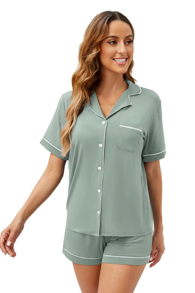 NEW BUNDLE: Favourite Things Holiday Pajamas Sleep set